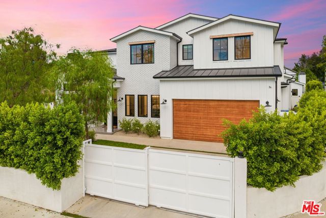 Photo of 4910 Texhoma Avenue, Encino, CA 91316