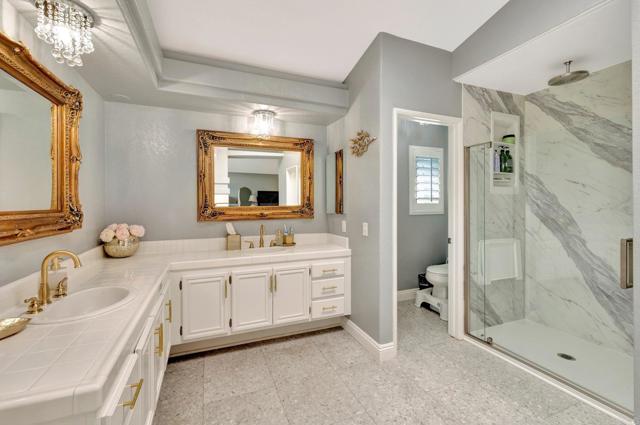 1359 Corte Alveo, Oceanside CA: https://media.crmls.org/mediaz/f30fd670-7cb6-4a5d-be92-fef8d8d837a2.jpg