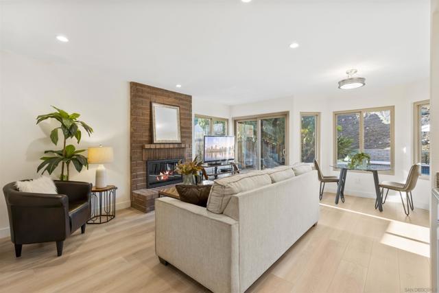 9720 Graceland Way,  CA: https://media.crmls.org/mediaz/f30fdf67-47c6-4931-b226-d5801b416dca.jpg