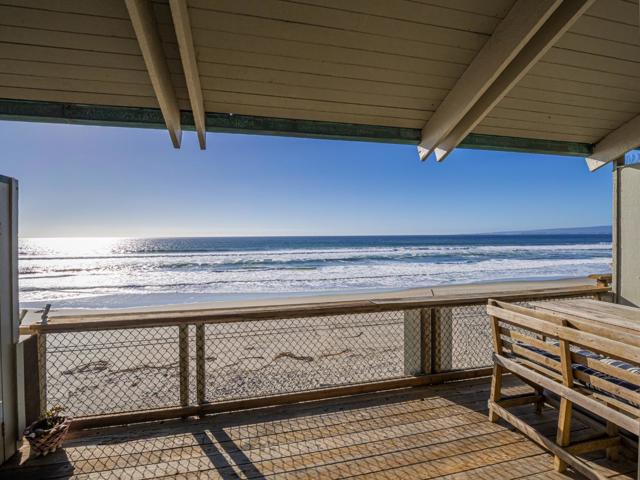 753 The Shoreline, La Selva Beach CA: https://media.crmls.org/mediaz/f3107062-9454-4261-8339-b02852df4a56.jpg