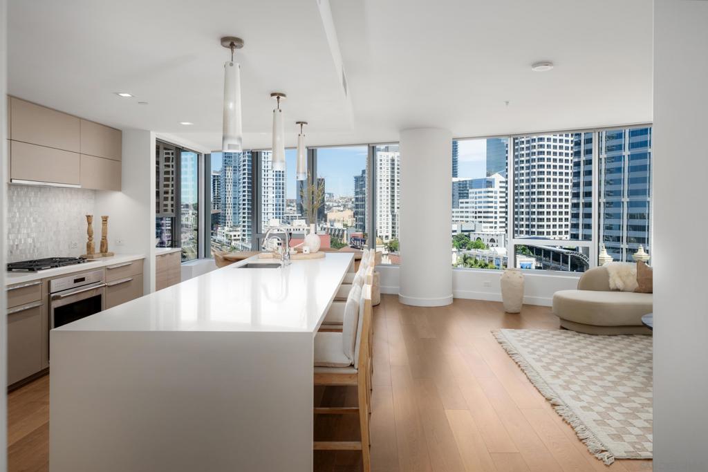 888 E Street - photo 8