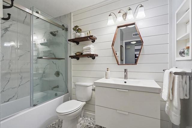 Detail Gallery Image 14 of 28 For 3936 Alabama St #2,  San Diego,  CA 92104 - 2 Beds | 1 Baths