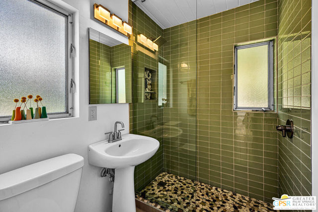 1355 E Sunny Dunes Road, Palm Springs, CA 92264