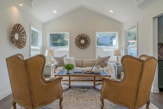 647 Canyon Drive, Pacifica CA: https://media.crmls.org/mediaz/f314160e-d2dd-43e1-bec2-2f44330806b7.jpg