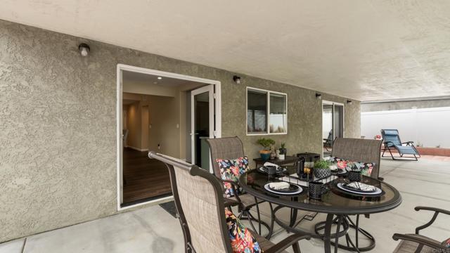 271 E Rienstra Street, Chula Vista CA: https://media.crmls.org/mediaz/f3143d4c-0218-4e29-8063-84cf61163fc9.jpg