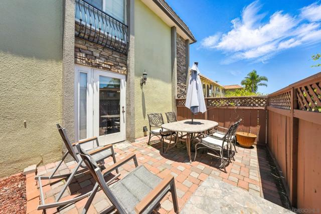 6666 Beadnell Way, San Diego CA: https://media.crmls.org/mediaz/f314f4ae-9ee2-4f1d-b0d1-0b193ff3734b.jpg