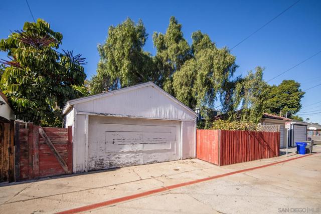 711 H Ave, Coronado, California 92118, 4 Bedrooms Bedrooms, ,3 BathroomsBathrooms,Single Family Residence,For Sale,H Ave,250020195SD