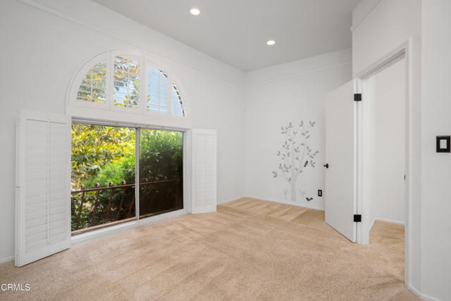 1850 Midvale Avenue, Los Angeles CA: https://media.crmls.org/mediaz/f3160ffd-1e39-4b81-992b-e2443da6a823.jpg