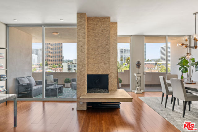 1333 S Beverly Glen Boulevard, Los Angeles CA: https://media.crmls.org/mediaz/f316c5be-c404-4e34-9eca-51e95a39da42.jpg