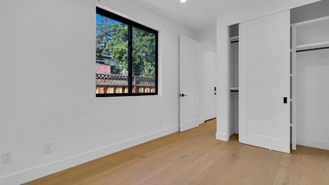 10540 Sterling Boulevard, Cupertino CA: https://media.crmls.org/mediaz/f3175707-4f70-4ba5-af99-8ae6874282df.jpg