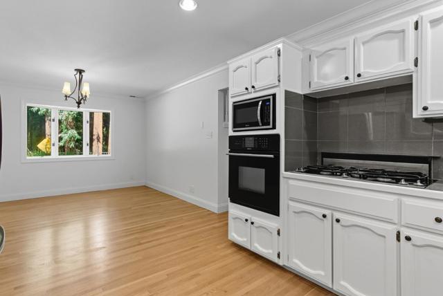 23489 Hutchinson Road, Los Gatos CA: https://media.crmls.org/mediaz/f3177b97-ce84-4bdf-bcf1-0a97886d41ef.jpg