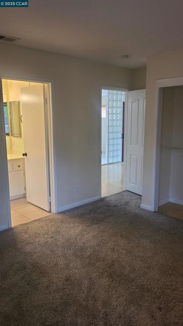 7977 Arcade Lake Ln, Citrus Heights CA: https://media.crmls.org/mediaz/f317dd8c-4d72-41f4-84fd-bbecb571f401.jpg