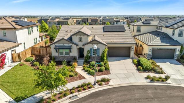 6326 Moser Way, Tracy CA: https://media.crmls.org/mediaz/f3182b5e-07a3-47a7-b236-d46a0a12f952.jpg