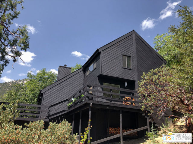 25150 Cougar Road, Idyllwild CA: https://media.crmls.org/mediaz/f31860b1-4214-498b-ac63-f3582a128ef8.jpg