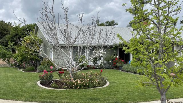 359 W Glenwood Ave, Fullerton CA: https://media.crmls.org/mediaz/f319160d-411a-4f61-b78c-56c998268f14.jpg