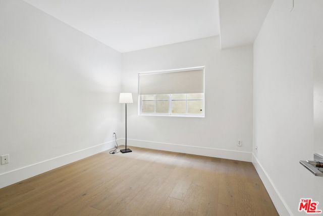 1861 Veteran Avenue, Los Angeles CA: https://media.crmls.org/mediaz/f319c863-2f2f-464f-ad60-0cb80a5c1676.jpg