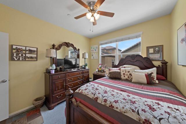 1367 Santa Diana Rd, Chula Vista CA: https://media.crmls.org/mediaz/f31a0a16-4104-4f2f-b631-f607d40b260b.jpg