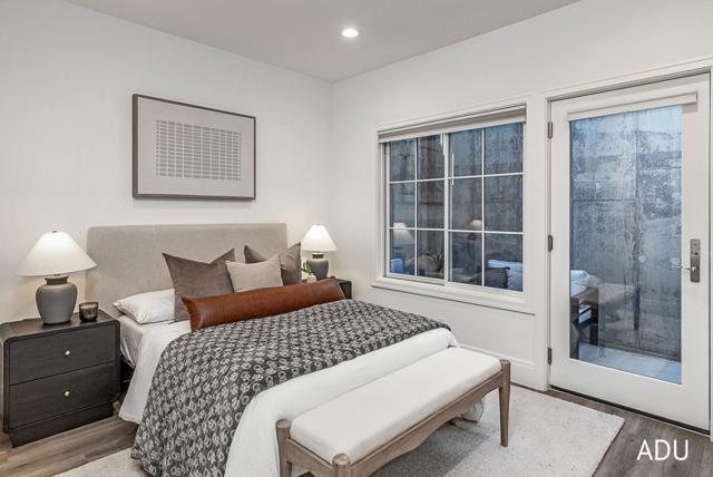 656 Benvenue Avenue, Los Altos CA: https://media.crmls.org/mediaz/f31a4dfc-2ad8-421c-970a-0745ca773aeb.jpg