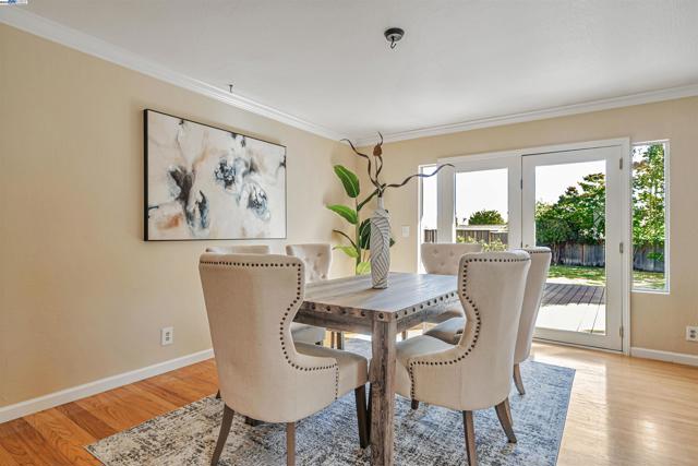 9694 Ashby way, San Ramon CA: https://media.crmls.org/mediaz/f31c9c44-dd45-4615-b69a-9363c9d5433d.jpg