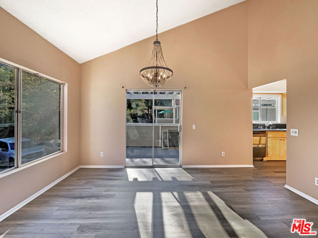 28160 Sloan Canyon Road, Castaic CA: https://media.crmls.org/mediaz/f31ca4a8-2fe7-4939-9ac4-23b3e1f95260.jpg