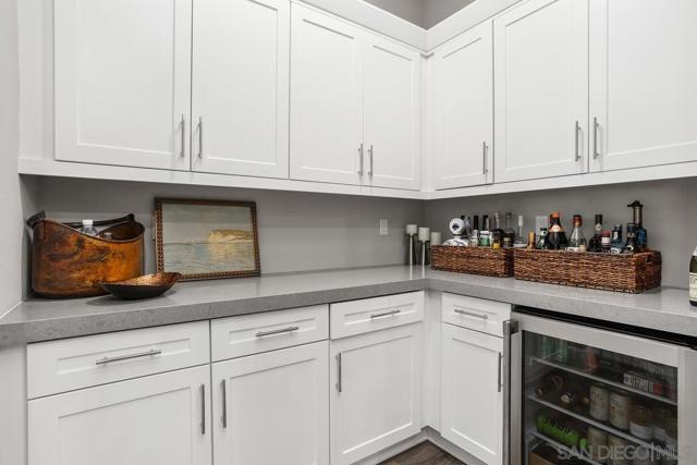 8416 Hidden Cove Way, San Diego CA: https://media.crmls.org/mediaz/f31decc2-9263-4966-87c3-9654866c85da.jpg