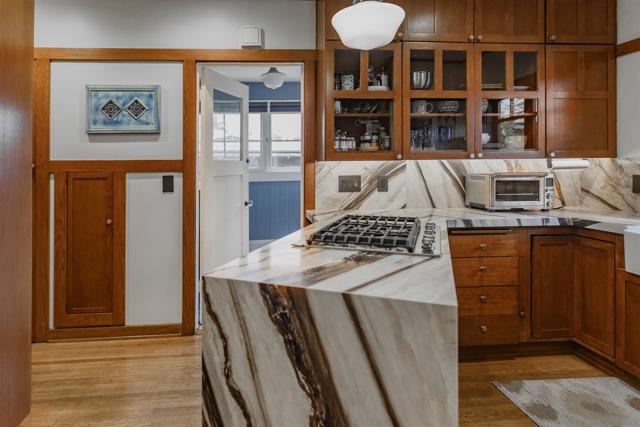 3446 28th Street, San Diego CA: https://media.crmls.org/mediaz/f31ecc44-53e9-4179-9773-c799e2a5c7df.jpg