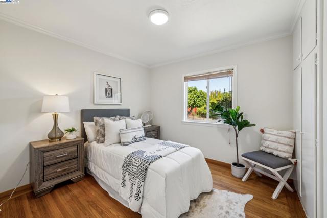 1457 Via El Monte, San Lorenzo CA: https://media.crmls.org/mediaz/f31f7acd-4b76-4601-9dc6-89183651982b.jpg