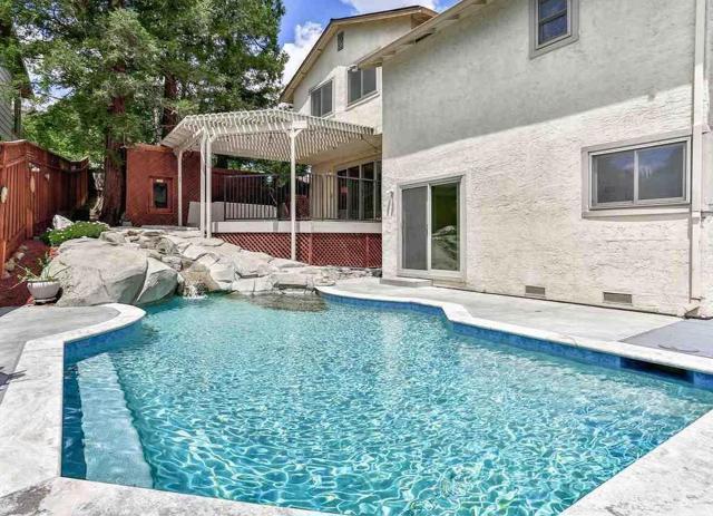 3 Saint Louis Lane, Pleasant Hill CA: https://media.crmls.org/mediaz/f320e132-ff0d-4b34-b135-9ab9a001171b.jpg