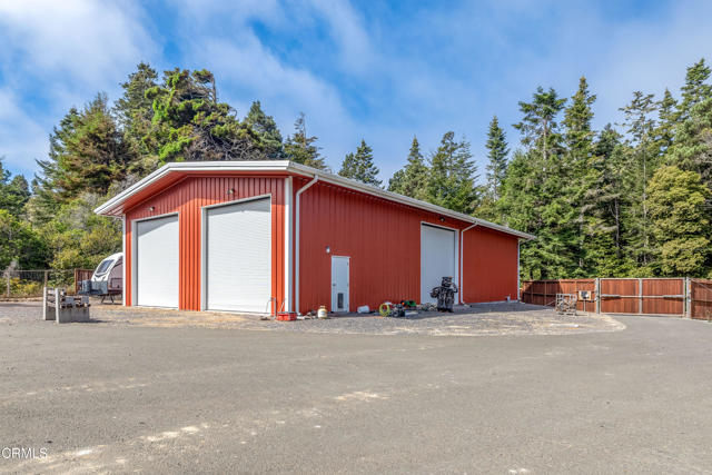 Detail Gallery Image 32 of 32 For 32500 Gibney Ln, Fort Bragg,  CA 95437 - 3 Beds | 3 Baths