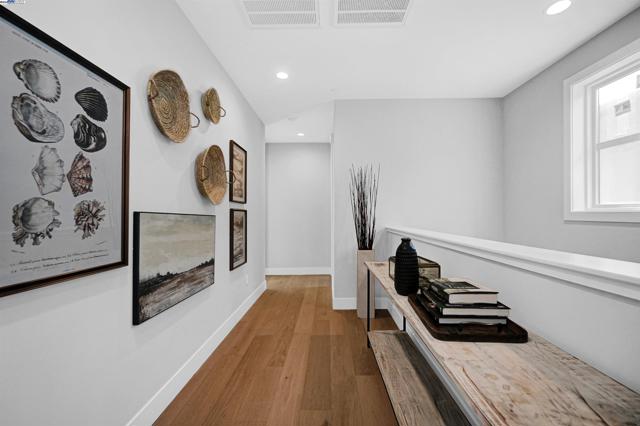 257 Haleena Place, Walnut Creek CA: https://media.crmls.org/mediaz/f322c7e2-c502-466f-a5f6-3624bda1bca7.jpg