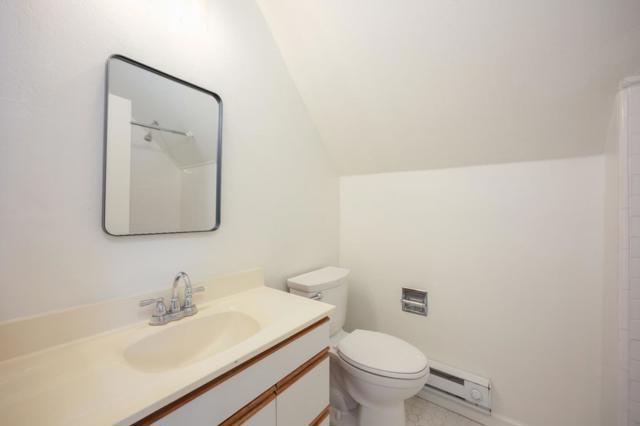 900 Franklin Street, Montara CA: https://media.crmls.org/mediaz/f3236643-ce27-4c28-aa58-b656834a60b1.jpg