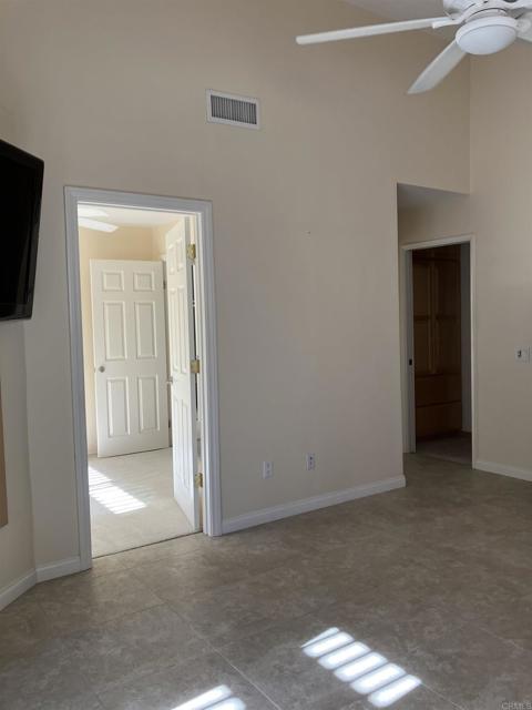 Detail Gallery Image 18 of 51 For 5447 Por Techo Ct, San Diego,  CA 92124 - 6 Beds | 3 Baths