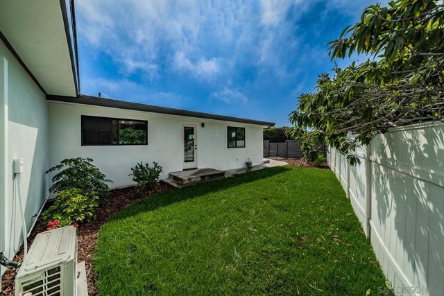 1612 Chatsworth Blvd, San Diego, California 92107, 3 Bedrooms Bedrooms, ,2 BathroomsBathrooms,Single Family Residence,For Sale,Chatsworth Blvd,240023049SD