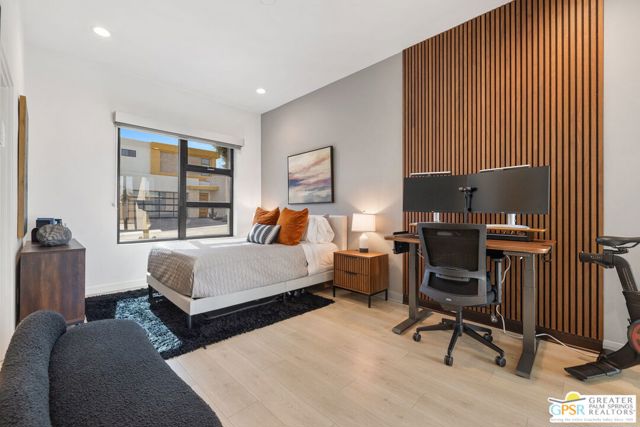 190 Obsidian Loop, Palm Springs CA: https://media.crmls.org/mediaz/f325b1c4-b7ac-40b7-b3b0-cda758a6d90b.jpg