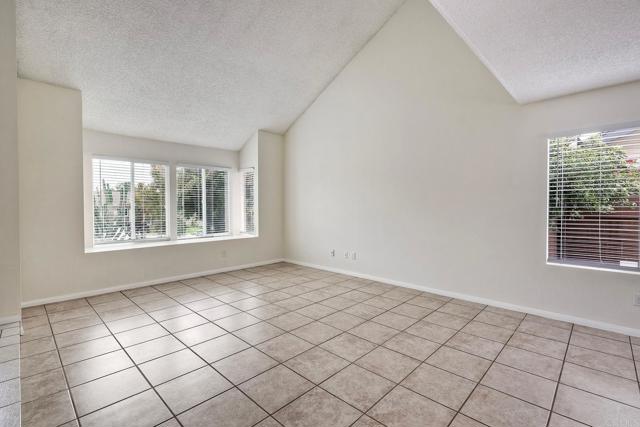 169 Camino Entrada, Chula Vista CA: https://media.crmls.org/mediaz/f32632eb-04a2-4d25-b367-8ed527e8a01d.jpg