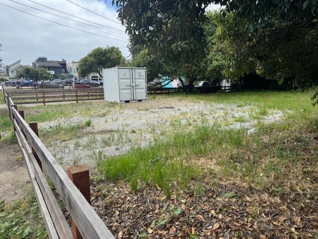 254 Center Avenue, Aptos CA: https://media.crmls.org/mediaz/f327b6c9-81ca-4b9f-a9a3-6ef2f67b470d.jpg