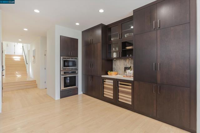 Image 19 of 56 For 200 Kirkcrest Ct