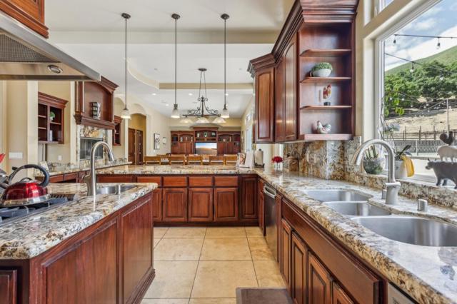 2995 Day Road, Gilroy CA: https://media.crmls.org/mediaz/f32af48c-8ceb-4984-aee6-7e4b38b23ee5.jpg