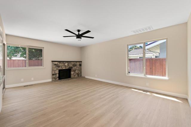 474 Sequoia Drive, Sunnyvale CA: https://media.crmls.org/mediaz/f32b1039-a20d-4518-92b1-38c61d035fb2.jpg