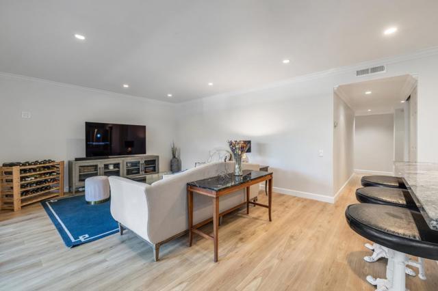 3378 Brittan Avenue, San Carlos CA: https://media.crmls.org/mediaz/f32b20c5-5596-4d60-984b-c2c1fd59577a.jpg