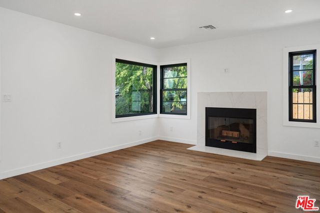 4130 VERDUGO VIEW Drive, Los Angeles CA: https://media.crmls.org/mediaz/f32b3378-58bc-4ac2-9809-e9c50b709504.jpg