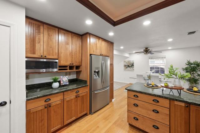 485 Sioux Lane, San Jose CA: https://media.crmls.org/mediaz/f32bb32a-3cfc-4dd7-a7df-8f7f990f37b8.jpg