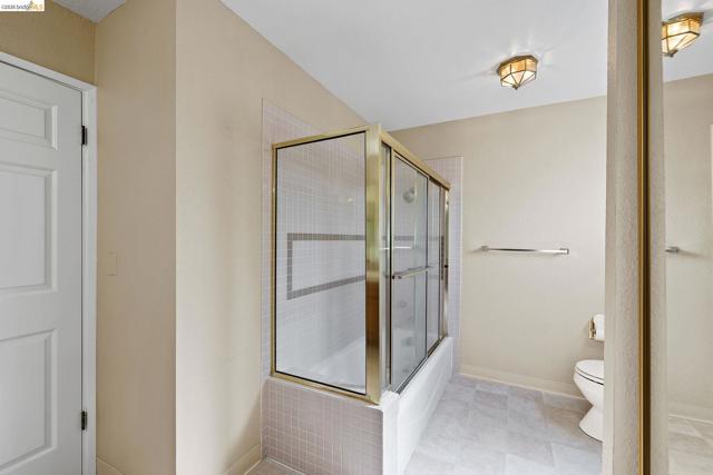 Image 39 of 59 For 1147 Willow Lake Rd