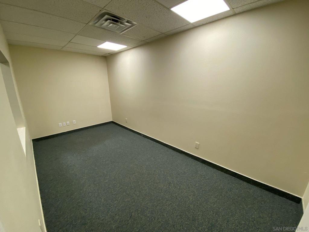 MLS #250040949SD image #16