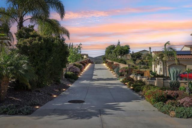 3043 Adams Ranch Ct, Chula Vista CA: https://media.crmls.org/mediaz/f32caf5d-5341-434a-b0aa-5c8ceadc3aea.jpg