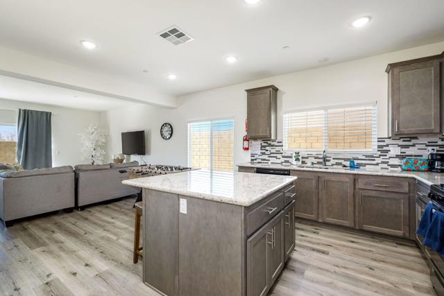 Image 17 of 38 For 9705 Puesta Del Sol Place