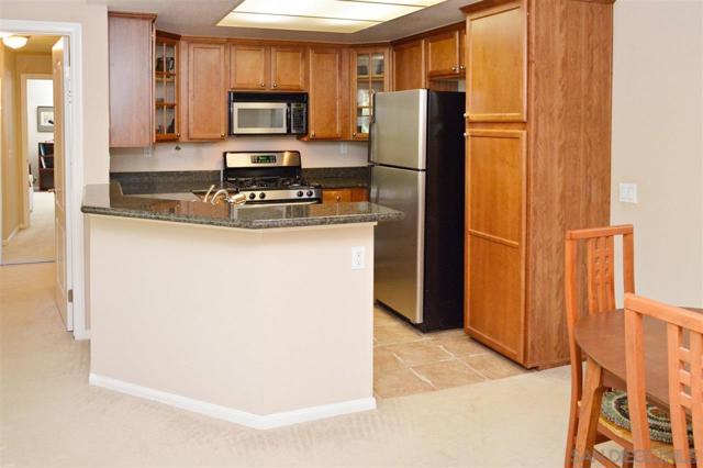 12655 Camino Mira Del Mar, San Diego CA: https://media.crmls.org/mediaz/f32d961b-1eda-4c24-a5e5-d1ac13dfcb20.jpg