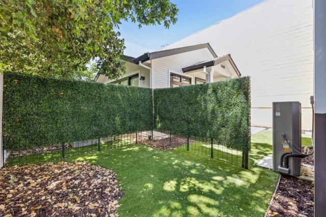 546 Oxford Avenue, Palo Alto CA: https://media.crmls.org/mediaz/f32e2675-adb6-497d-b434-9931197ace00.jpg