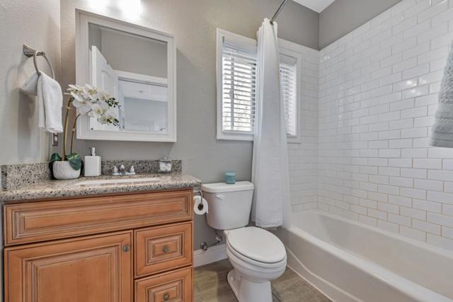 525 Guiti Garden Court, San Jose CA: https://media.crmls.org/mediaz/f32e502b-6782-4e00-9a8f-99d8db5f90e0.jpg