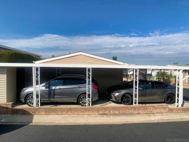 1930 San Marcos Blvd #127, San Marcos, California 92078, 2 Bedrooms Bedrooms, ,2 BathroomsBathrooms,Residential,For Sale,San Marcos Blvd #127,250041309SD
